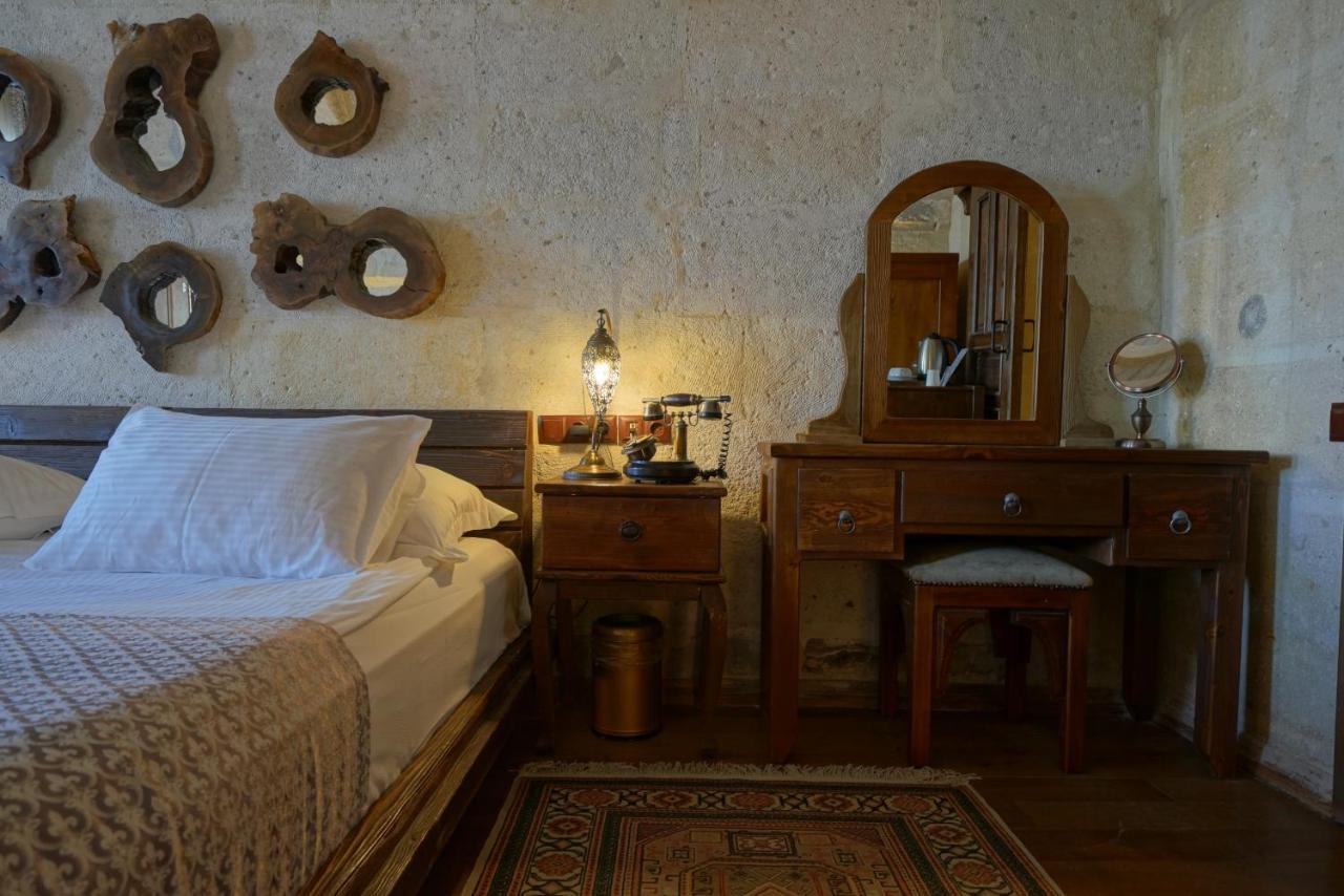 Eyes Of Cappadocia Cave Hotel Uchisar Exterior foto